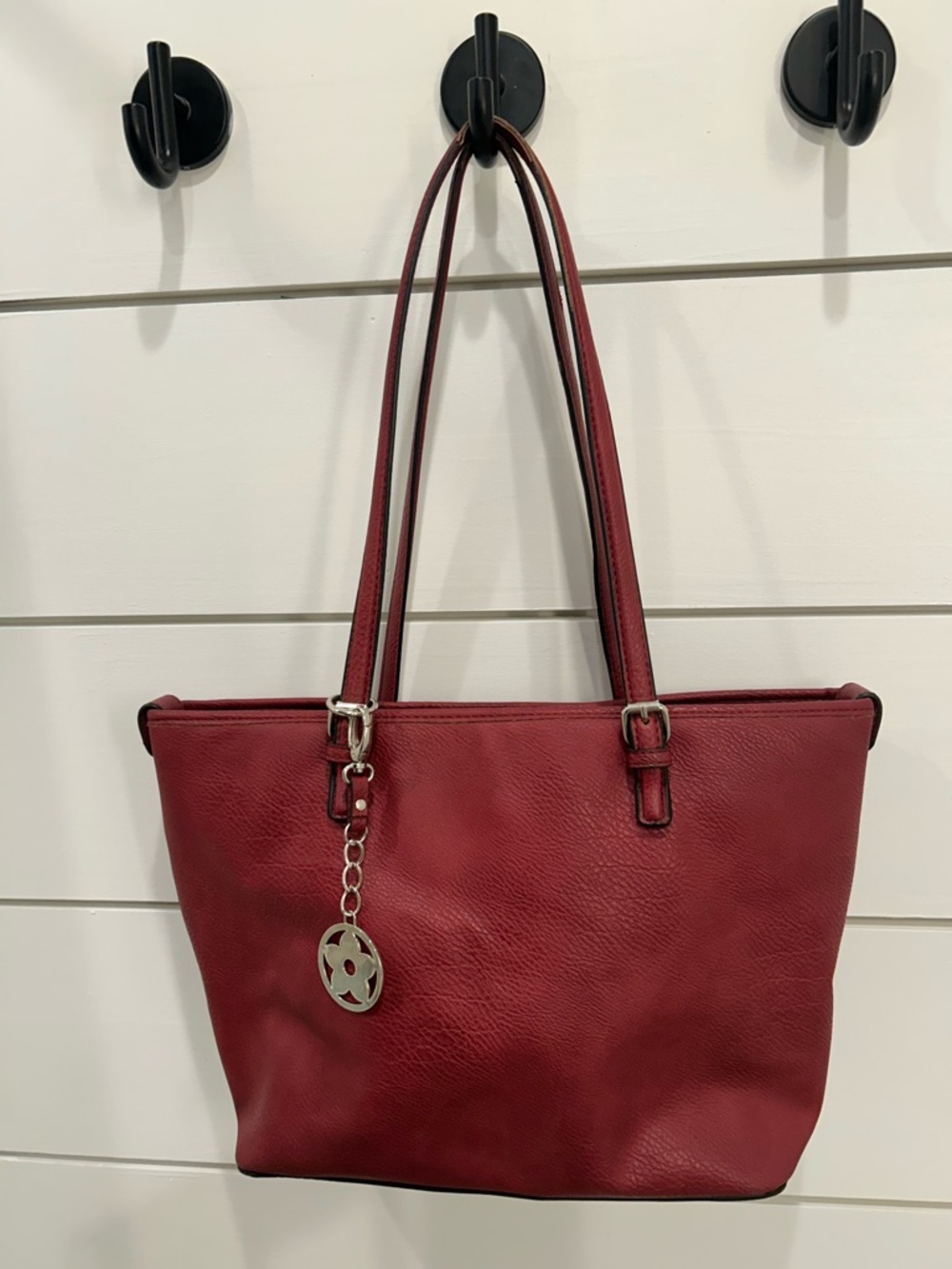 Bueno Burgundy Double-Handle Tote with Charm